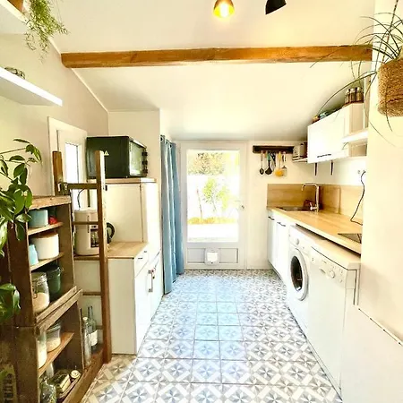 Charmante Maison Independante Holiday home Royan